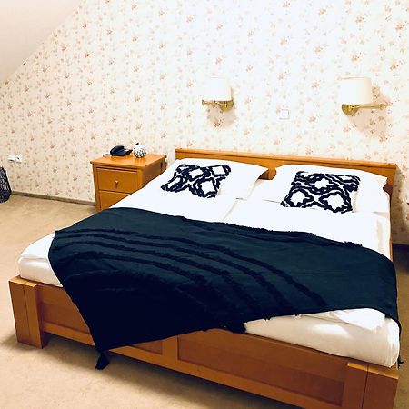 Hotel Posta Sobotka Ngoại thất bức ảnh