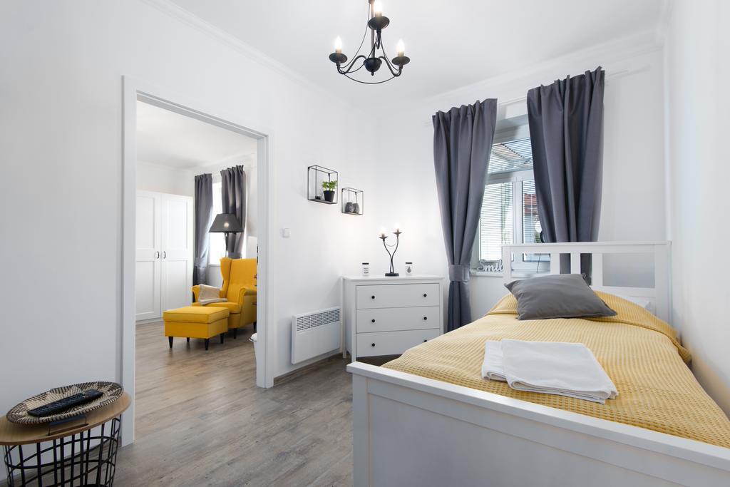 Hotel Posta Sobotka Ngoại thất bức ảnh