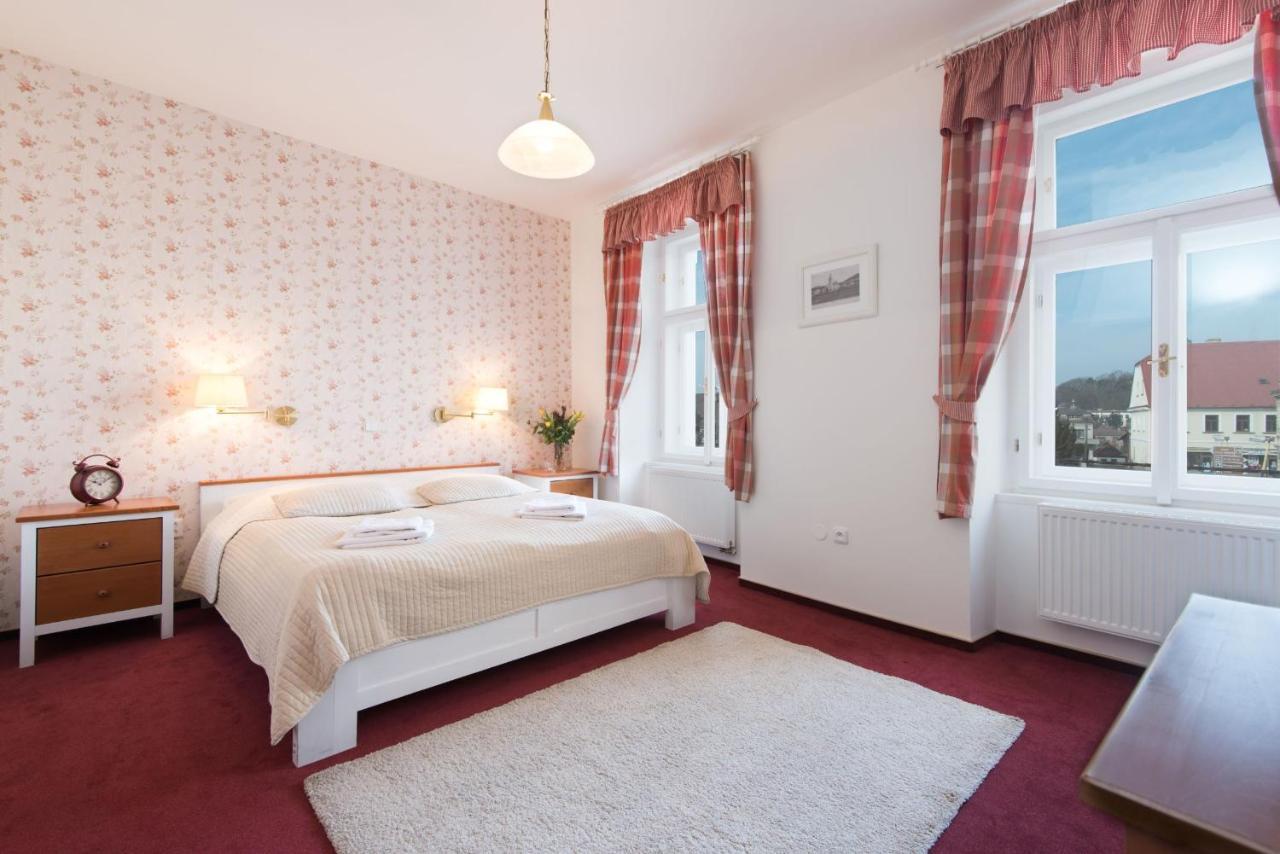 Hotel Posta Sobotka Ngoại thất bức ảnh