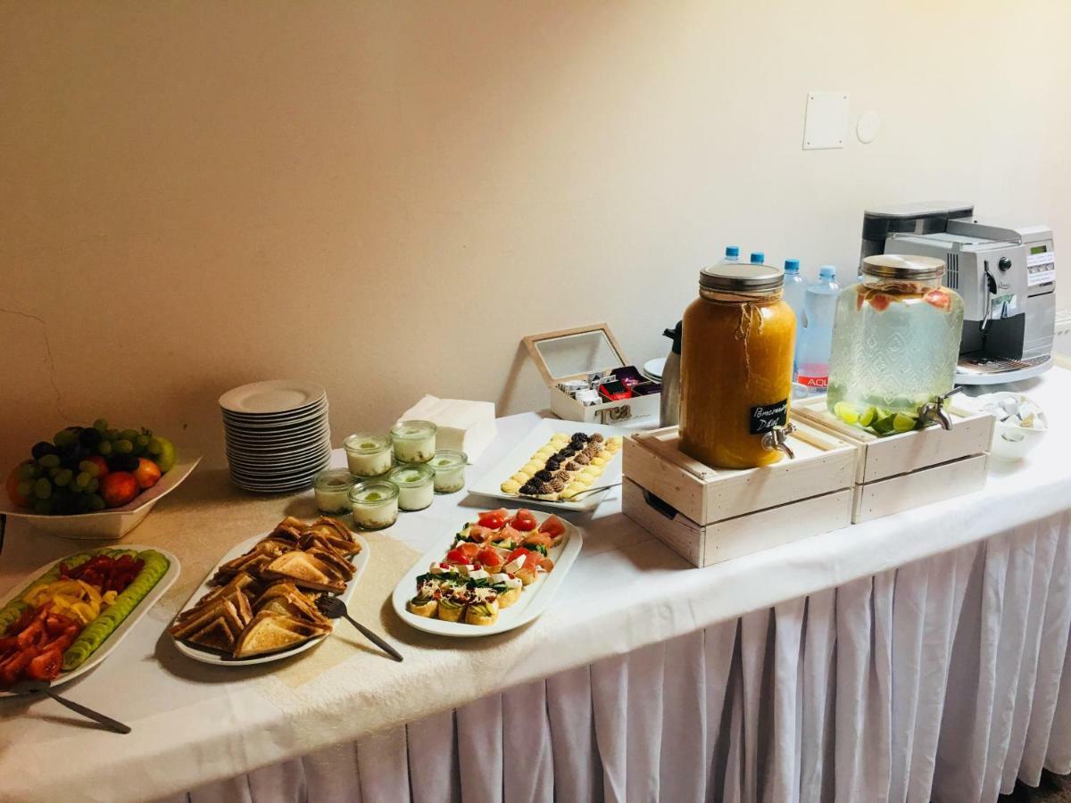 Hotel Posta Sobotka Ngoại thất bức ảnh